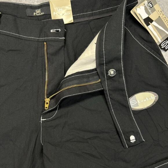 Lee Shorts Womens 14 Black Contrast Trim Stretch Khakis Brand Mid Length NWT $32 - Picture 5 of 14